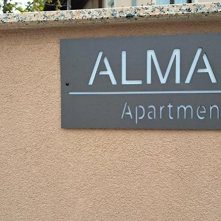 Alma Апартаменты Пула