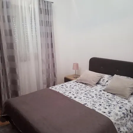 Alma Apartment