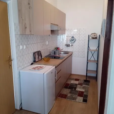 Apartment Alma Pula