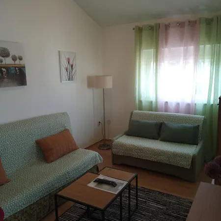 Apartment Alma