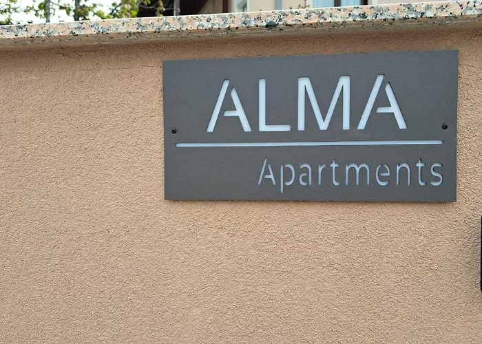 Alma Апартаменты Пула