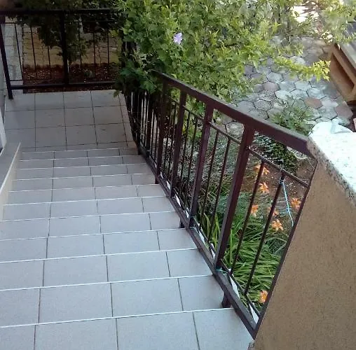Alma Пула