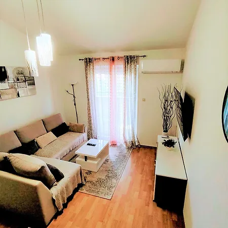 Appartement Alma *