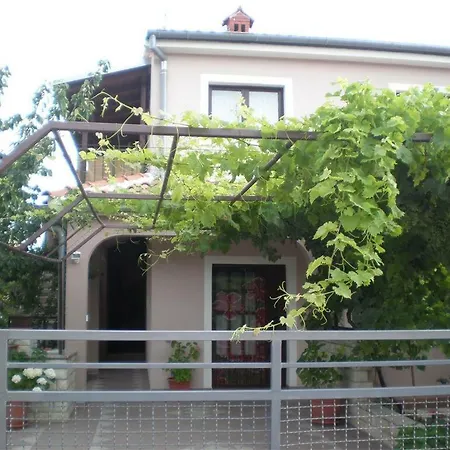 Apartman Alma Póla